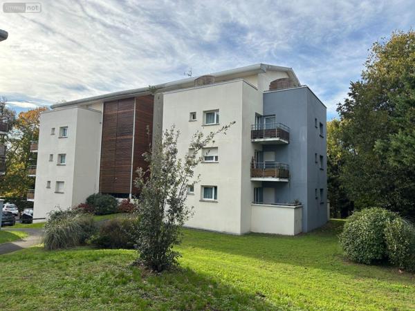 Appartement à vendre à Blanquefort en Gironde (33290), ref : 032/1661   
CENTRE