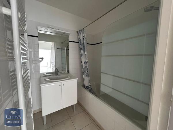 Appartement à louer 3 pièces 72.12m² Cherbourg-en-Cotentin (50100)