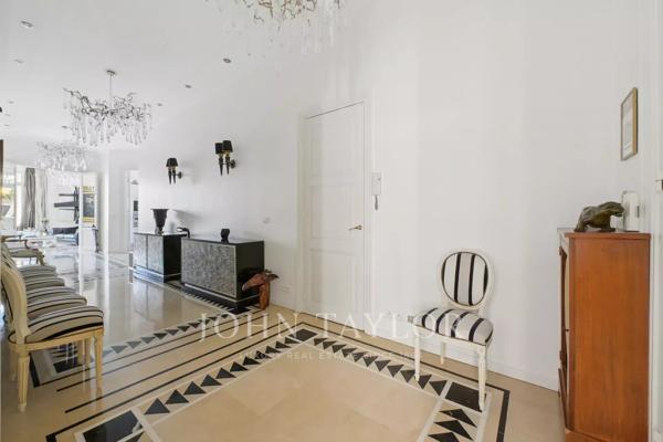 PARIS 16 / AVENUE PAUL DOUMER – 208 M² – 4 CHAMBRES – PARKING