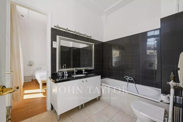 PARIS 16 / AVENUE PAUL DOUMER – 208 M² – 4 CHAMBRES – PARKING