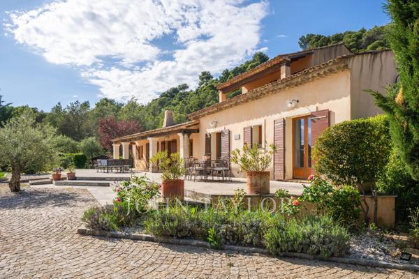 Annonce Vente Propriété Aix-en-Provence (13100), 7 Pièces