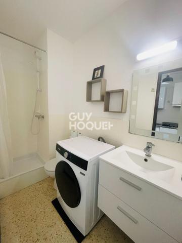 CARNON - MAUGUIO  Studio cabine 23m2  avec loggia 3.60m2 à 50 mètres de la plage