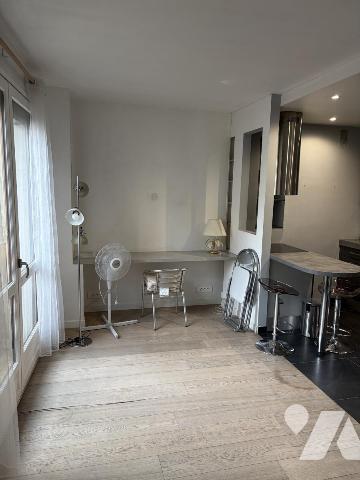 Appartement une pièce, secteur Ménilmontant