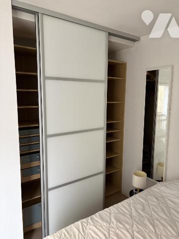 Appartement une pièce, secteur Ménilmontant