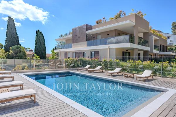 Mougins – Penthouse d'exception avec rooftop privé de plus de 100 m²