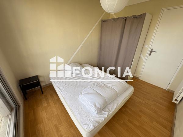 Location Appartement meublé 4 pièces 79.15 m² - 7 RUE ROQUEFEUIL Brest 29200