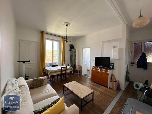 Appartement à louer 2 pièces 46.6m²