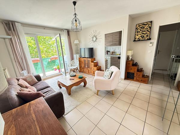 Appartement Elancourt 2 pièce(s) 38.11 m2