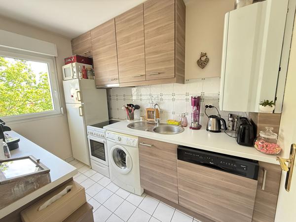 Appartement Elancourt 2 pièce(s) 38.11 m2