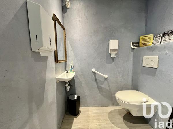 Maison 10 pièces de 250 m² à Loguivy-Plougras (22780)