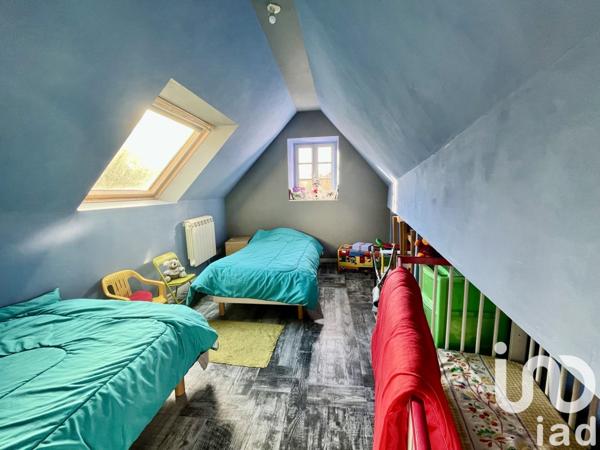 Maison 10 pièces de 250 m² à Loguivy-Plougras (22780)