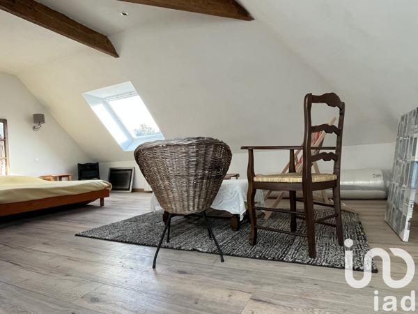 Maison 10 pièces de 250 m² à Loguivy-Plougras (22780)