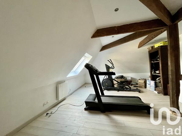 Maison 10 pièces de 250 m² à Loguivy-Plougras (22780)