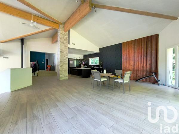 Maison à vendre 4 pièces 185 m² Sadirac
