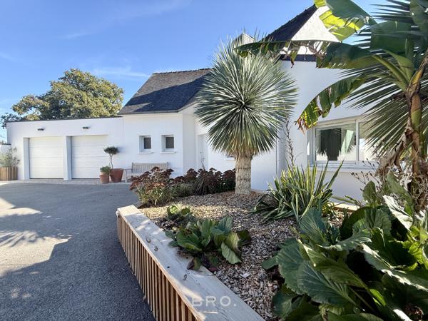 ARRADON - MOUSTOIR - MAISON RÉNOVÉ 115 M2 - VIE DE PLAIN PIED- 4 CHAMBRES- 602 M2 DE TERRAIN- DOUBLE GARAGE