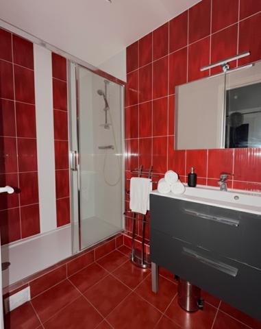 ALESIA - 2 PIECES AVEC BALCON LOUÉ MEUBLÉ