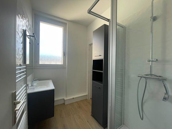 ORLEANS, Hypercentre - Bien rare à la location - Appartement 4 pièces de 82 m² avec chauff inclus + garage  + cave