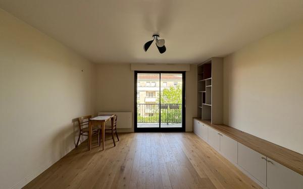 Appartement à louer    3 pièces •  Joinville-le-Pont