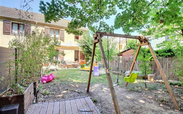 Maison à vendre    7 pièces • 104,51 m2 Ris-Orangis