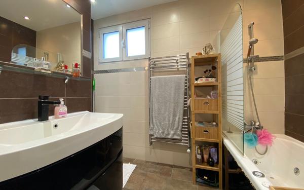 Maison à vendre    4 pièces • 110 m2 Champigny-sur-Marne