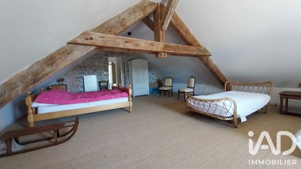 Maison à vendre 9 pièces 220 m² Besse-et-Saint-Anastaise