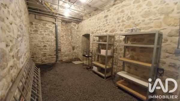Maison à vendre 9 pièces 220 m² Besse-et-Saint-Anastaise