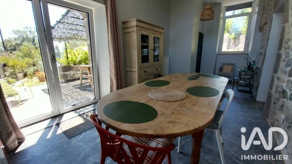 Maison à vendre 9 pièces 220 m² Besse-et-Saint-Anastaise