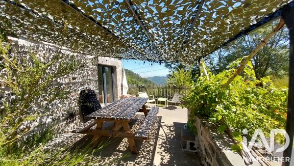 Maison à vendre 9 pièces 220 m² Besse-et-Saint-Anastaise