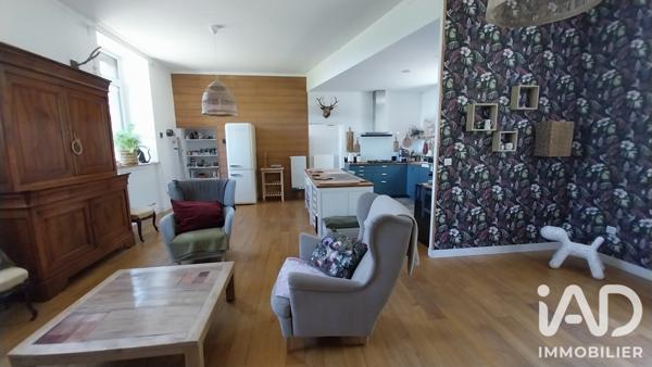 Maison à vendre 9 pièces 220 m² Besse-et-Saint-Anastaise