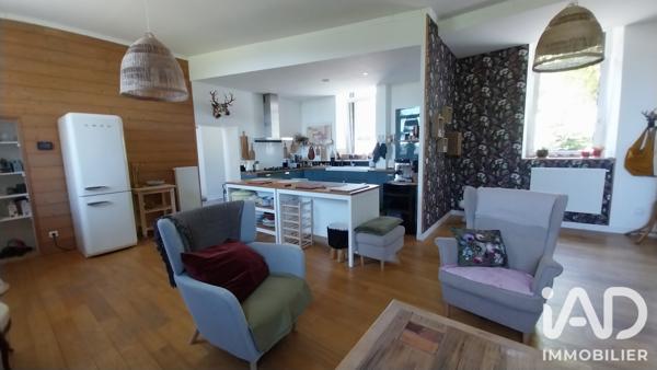 Maison à vendre 9 pièces 220 m² Besse-et-Saint-Anastaise