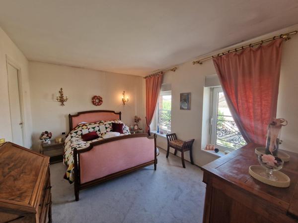 Maison 9 pièces - 380 m2