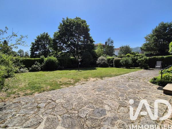 Maison à vendre 9 pièces 236 m² Aussillon