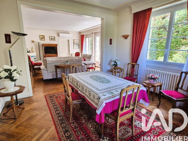 Maison à vendre 9 pièces 236 m² Aussillon