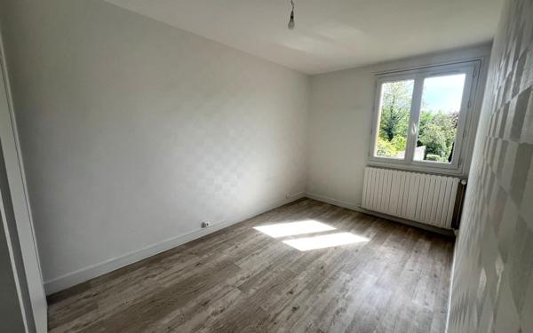 Appartement à louer    4 pièces •  Meaux