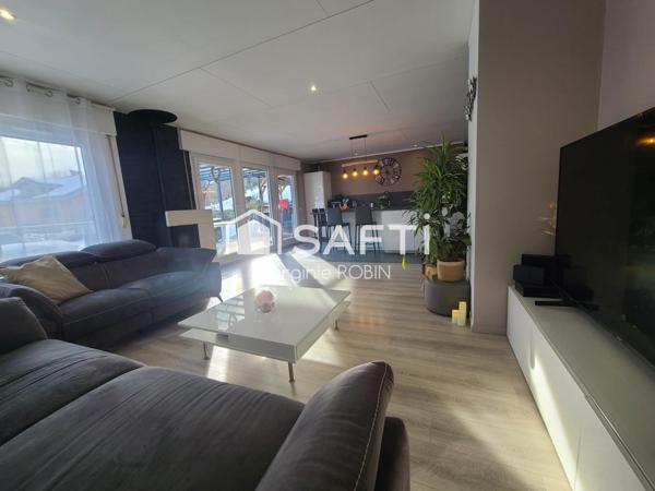 Pavillon plain-pied au coeur d'un village frontalier