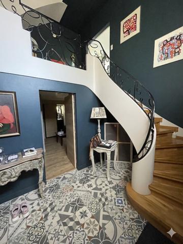 Maison 8 pièces - 232 m² Bien prestige