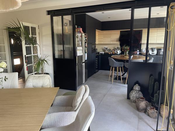 Maison 8 pièces - 232 m² Bien prestige