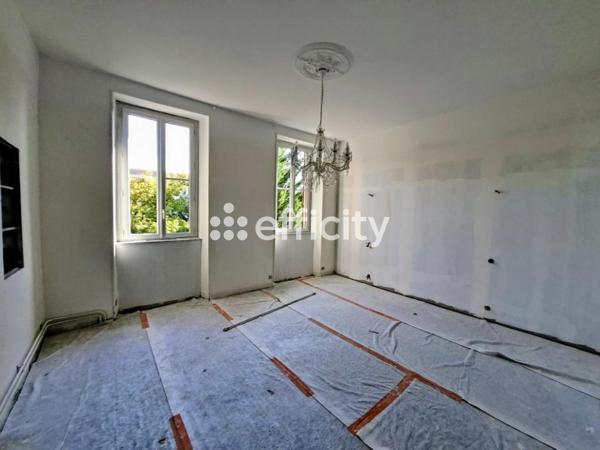 Maison 11 pièces - 264 m² Bien prestige