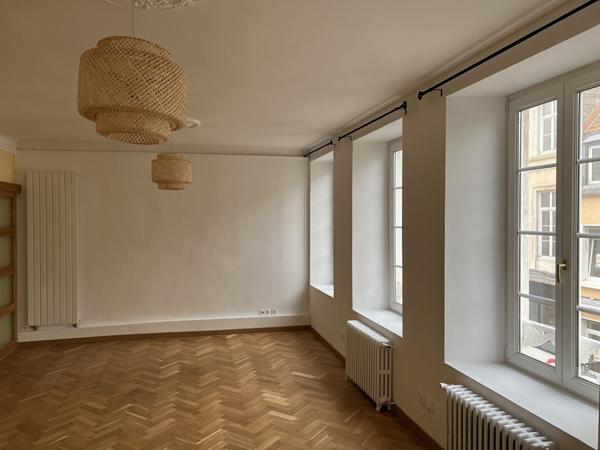 Ensemble de 9 appartements plein centre de Boulogne sur mer