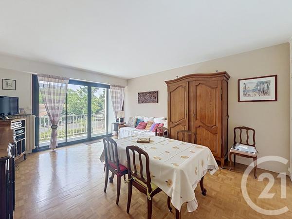 Appartement F2 à vendre  2 pièces - 56 m 2   ARCACHON  - 33
