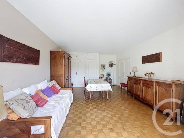 Appartement F2 à vendre  2 pièces - 56 m 2   ARCACHON  - 33