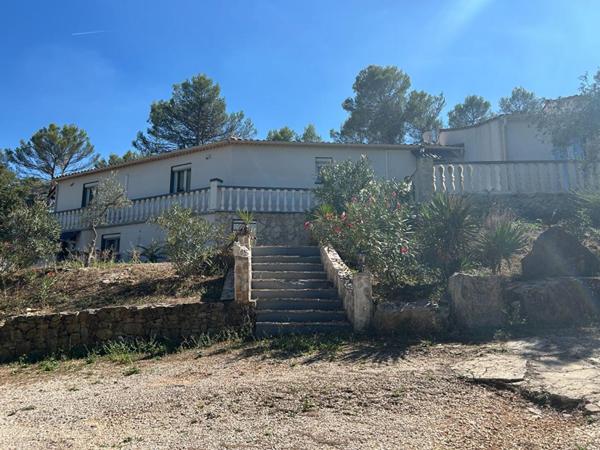 TOURVES Villa à 610000 H.A.I
