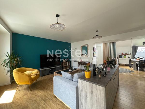 APPARTEMENT - BOURG DE GRAND-CHAMP