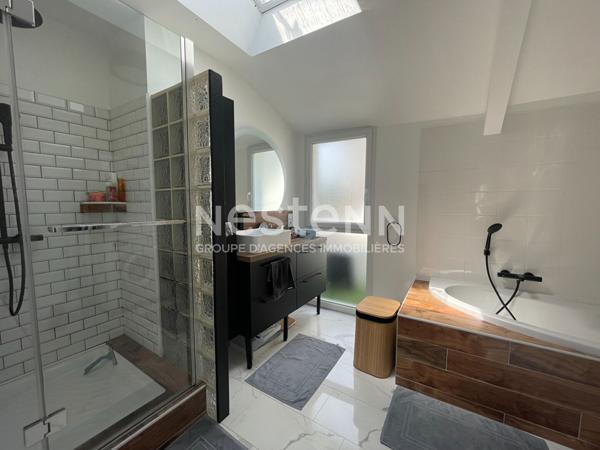 APPARTEMENT - BOURG DE GRAND-CHAMP