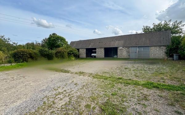 Maison à vendre    5 pièces • 184 m2 La Couyère