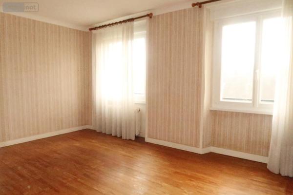 Maison à vendre à Landerneau dans le Finistère (29800), ref : 29038-1660