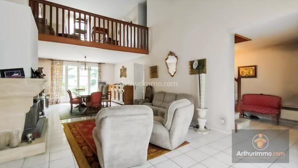 Vente Maison 6 pièces 160 m2 à Bondoufle