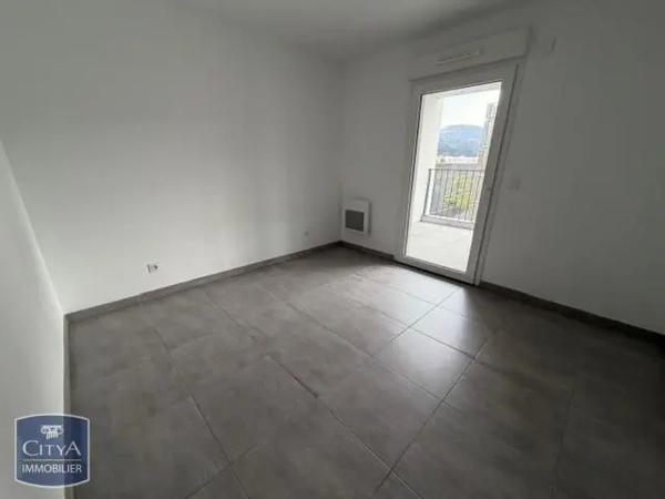 Appartement à louer 2 pièces 40.09m²