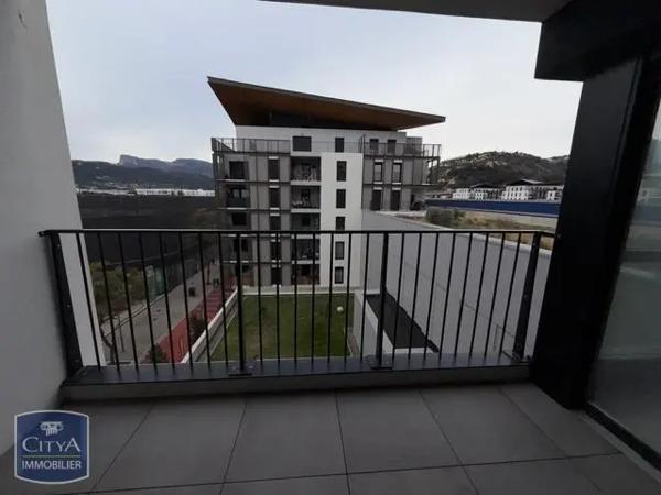 Appartement à louer 2 pièces 40.09m²