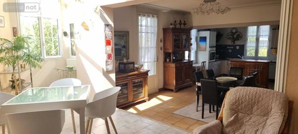 Maison à vendre à Monnaie dans l'Indre-et-Loire (37380), ref : 37007-2748